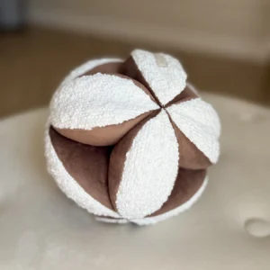 Kula wechowo sensoryczna surprise — Chocolate