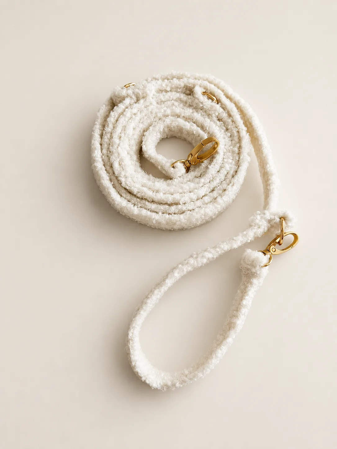Smycz przepinana teddy — Creme